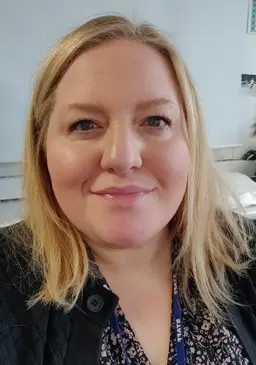 Jennifer Tilley